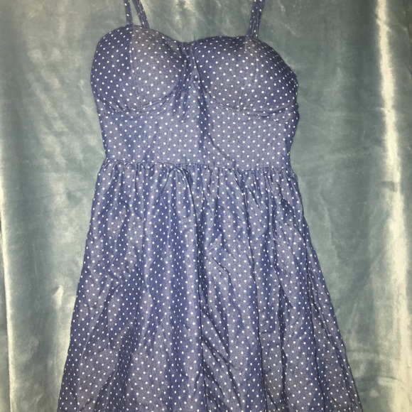 Dress - Picture 5 of 6